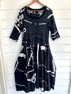 RUNDHOLZ Black Label Cotton Jersey Bubble Dress in Black/White Graphic Print - S
